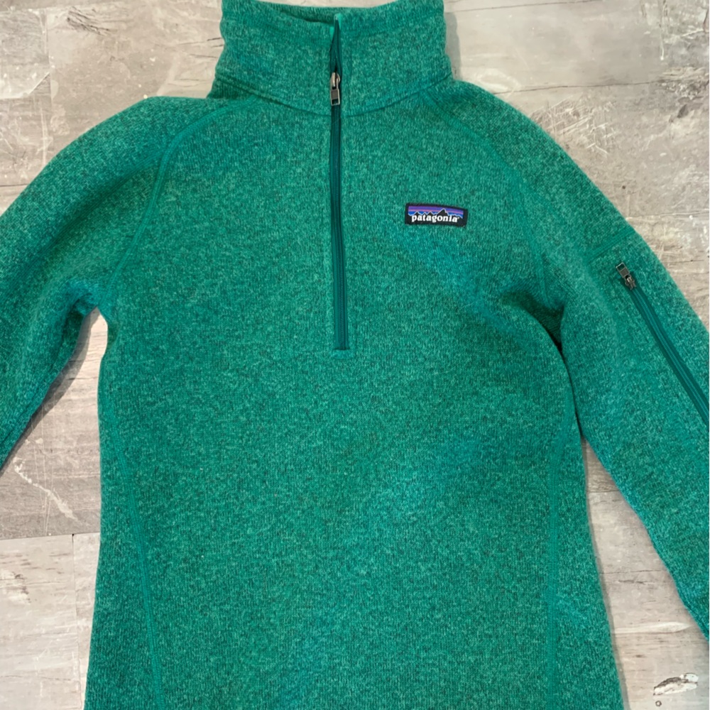 Women’s Patagonia XS quarter zip